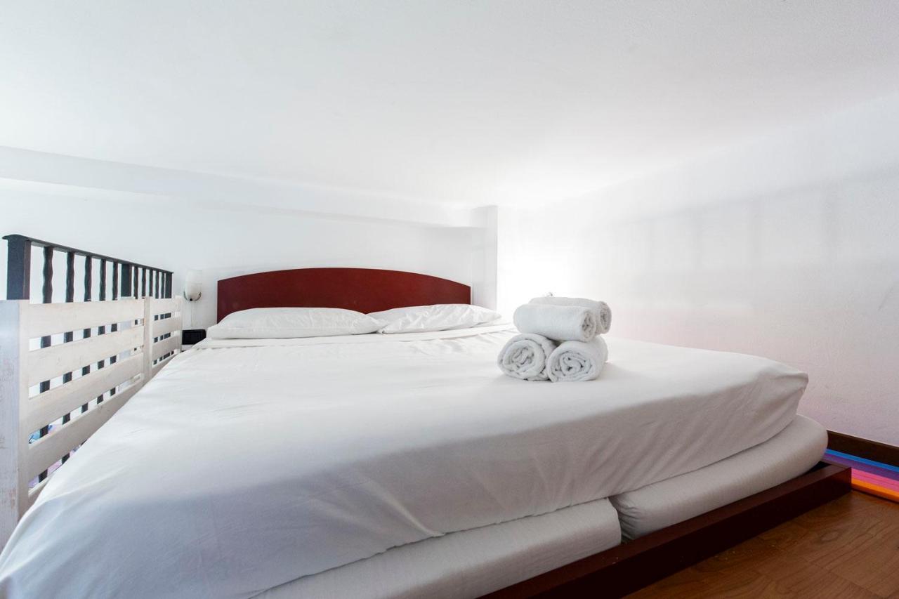 מילאנו Extensive Terrace Navigli Toy Artistic Apartment מראה חיצוני תמונה