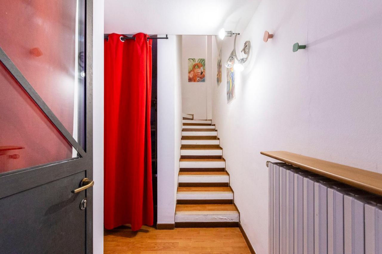 מילאנו Extensive Terrace Navigli Toy Artistic Apartment מראה חיצוני תמונה