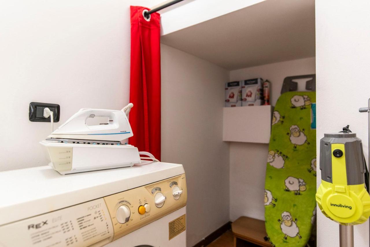 מילאנו Extensive Terrace Navigli Toy Artistic Apartment מראה חיצוני תמונה