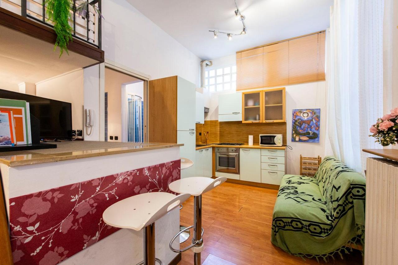 מילאנו Extensive Terrace Navigli Toy Artistic Apartment מראה חיצוני תמונה